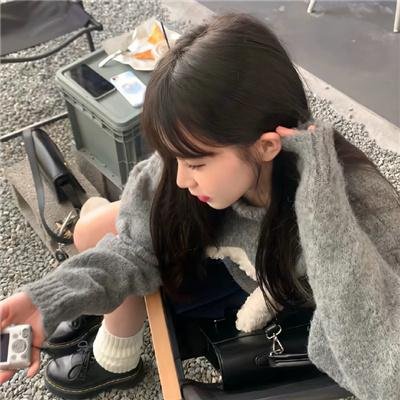 兄妹以真心织就家的温情画卷